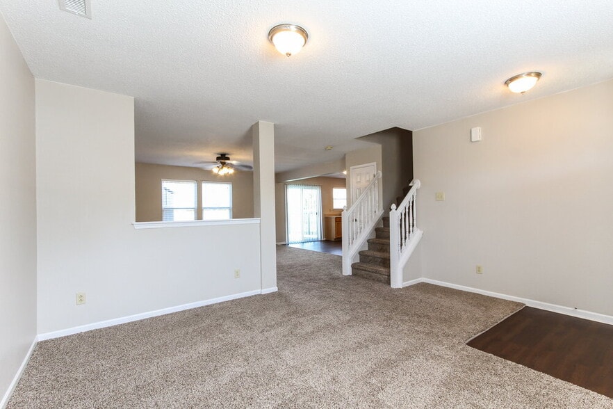 Building Photo - 1829 Blue Pine Ln
