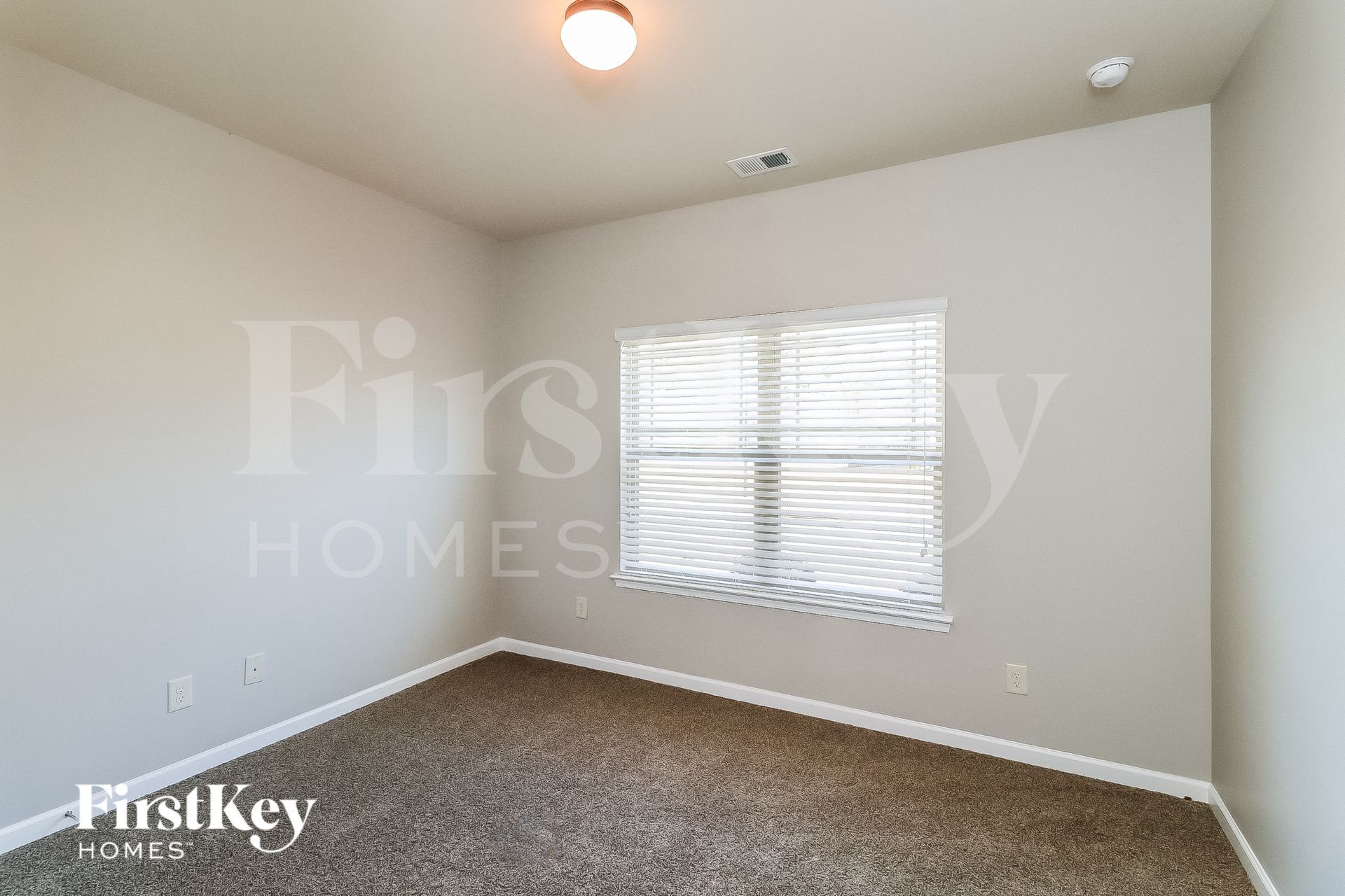 Building Photo - 510 Country Ridge Dr