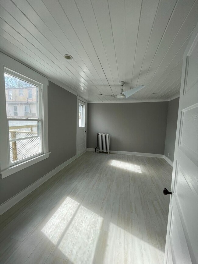 Building Photo - Small pets are welcome with an additional ...