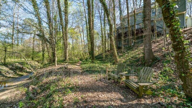 Building Photo - 870 Mitsy Ridge Dr