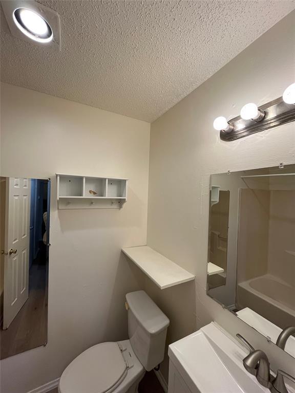 Building Photo - 905 Fieldwood Dr