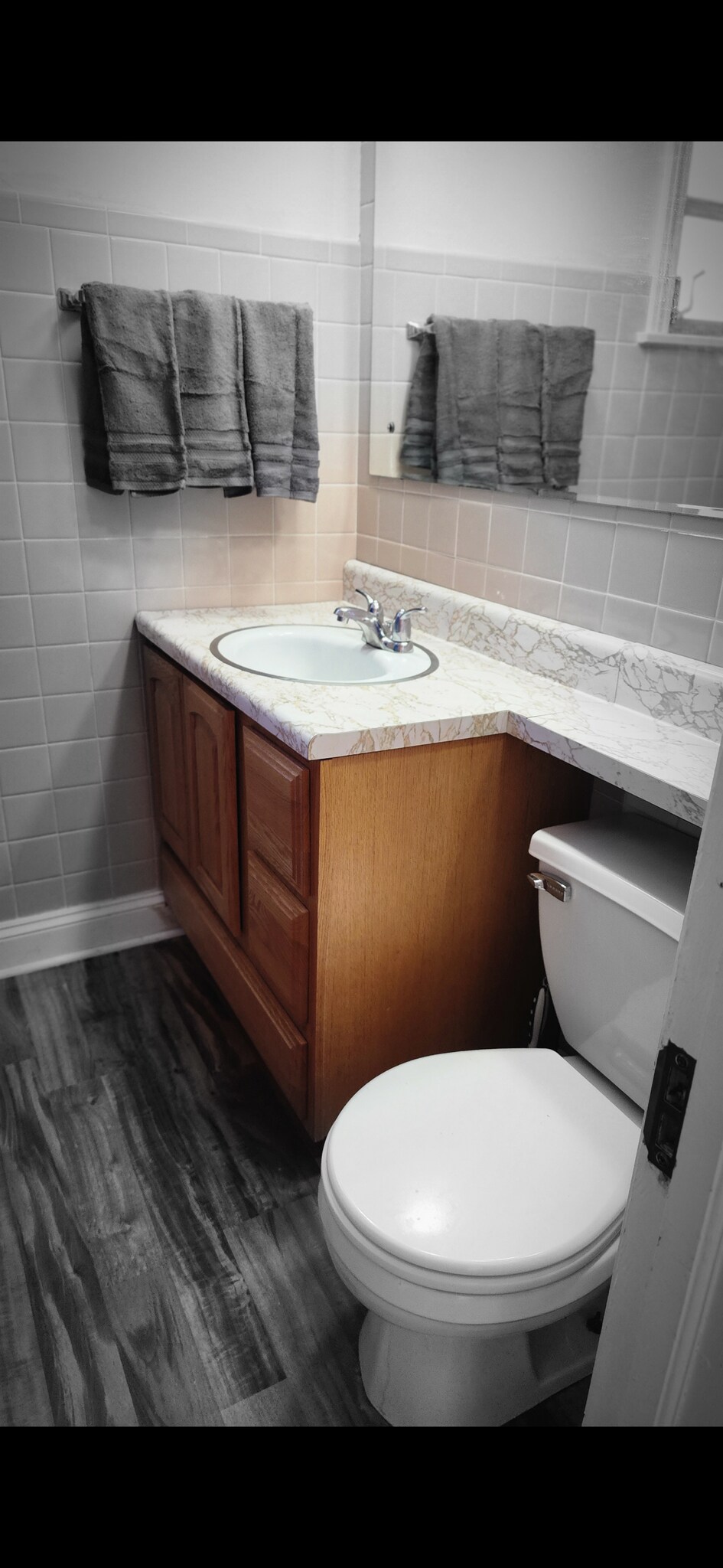 Building Photo - 5844 N Marmora Ave