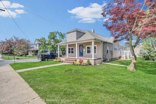 Building Photo - 8 Oceanport Ave