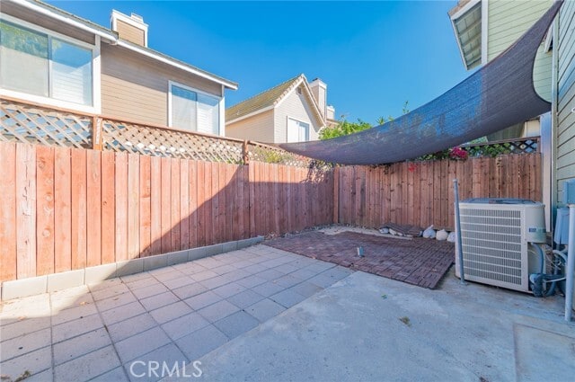 Building Photo - 15811 Antelope Dr