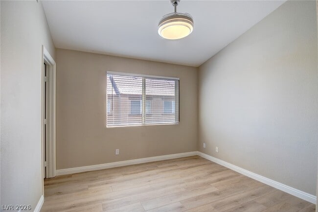 Building Photo - 8400 Tiger Woods Ave
