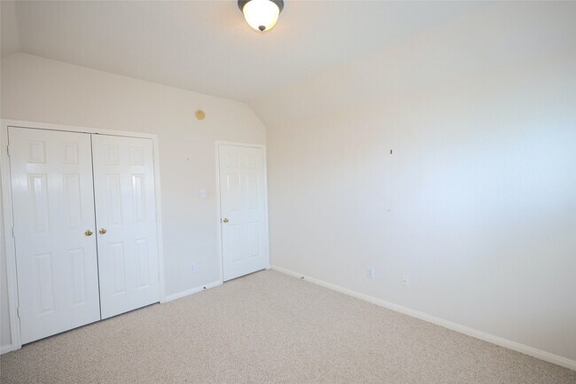 Building Photo - 4810 Zachary Ln