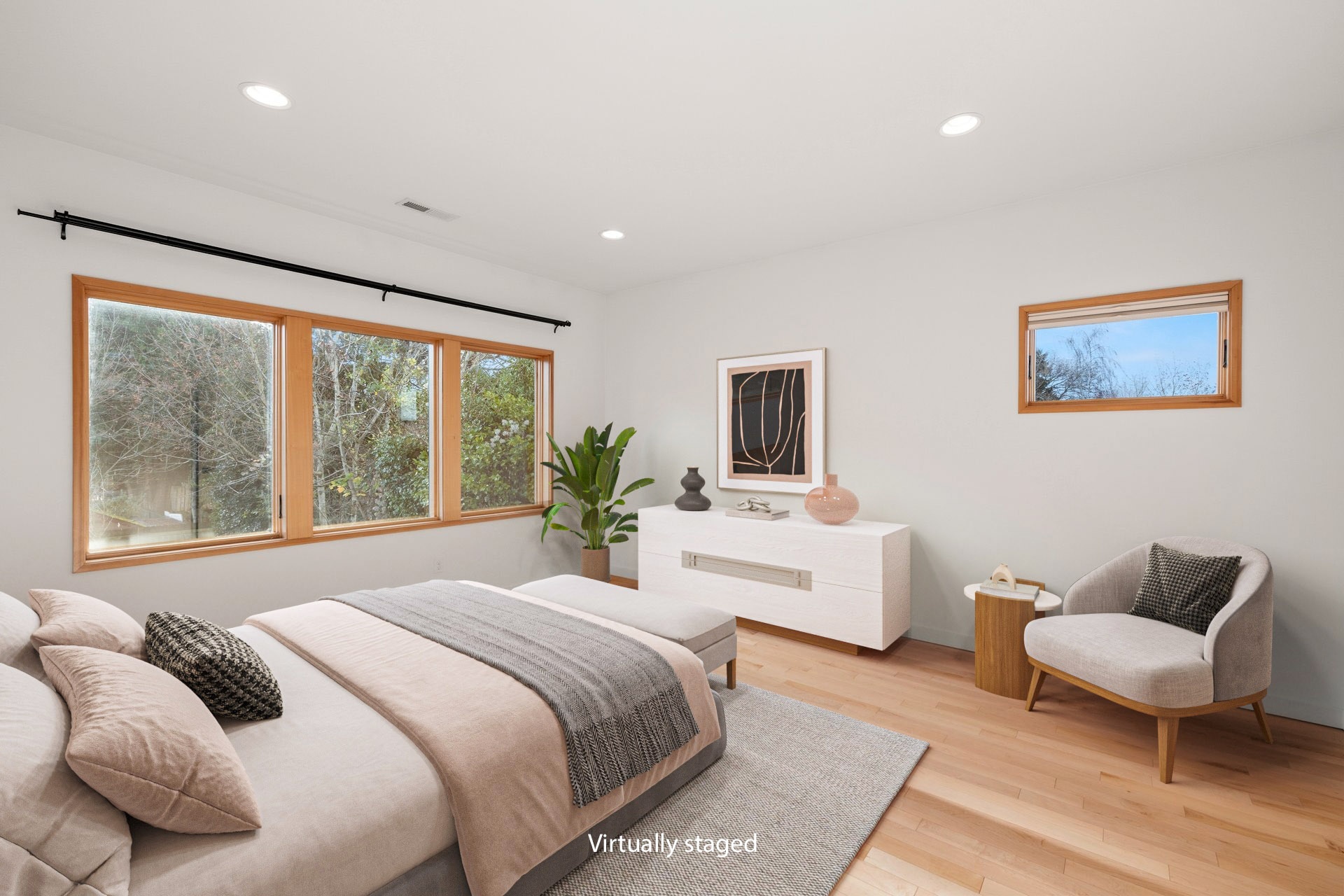 Building Photo - 2038 NE Morgan St. A