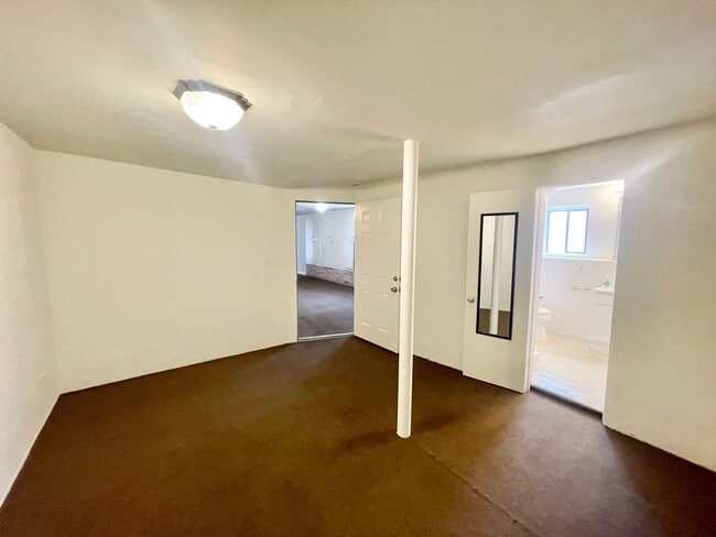 Building Photo - Westwood Park - Stunning 4BR+ / 2 BA Home ...