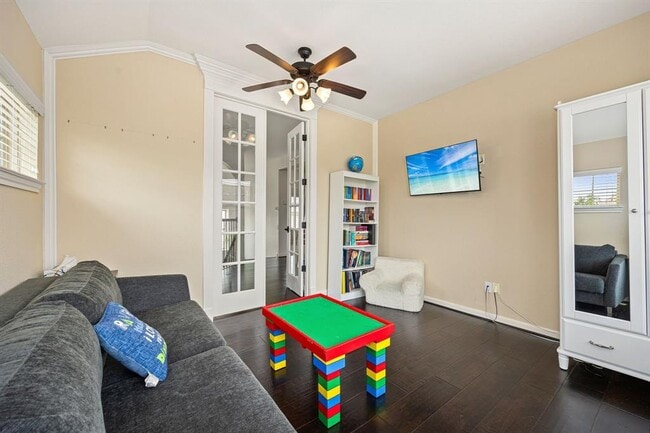 Building Photo - 16746 Highland Country Dr