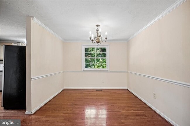 Building Photo - 9404 Mirror Pond Dr