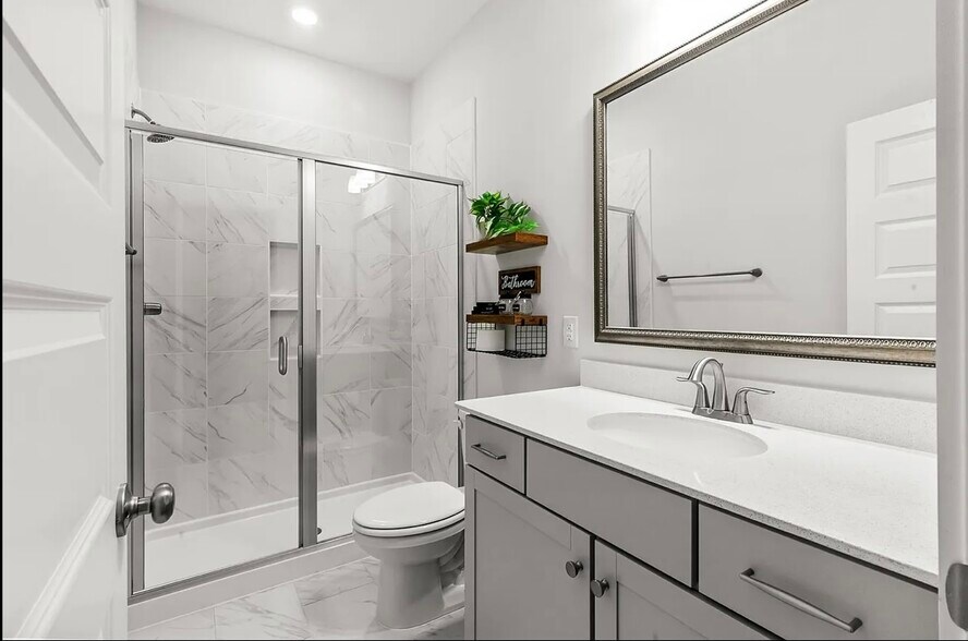 Building Photo - 256 Fiddleback Dr
