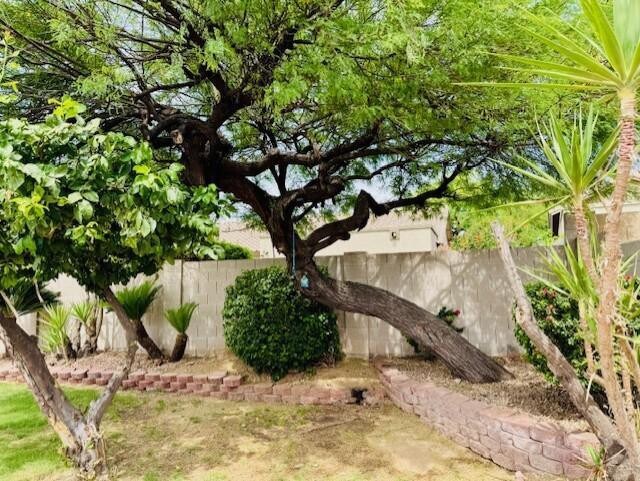 Building Photo - 7798 E Buteo Dr