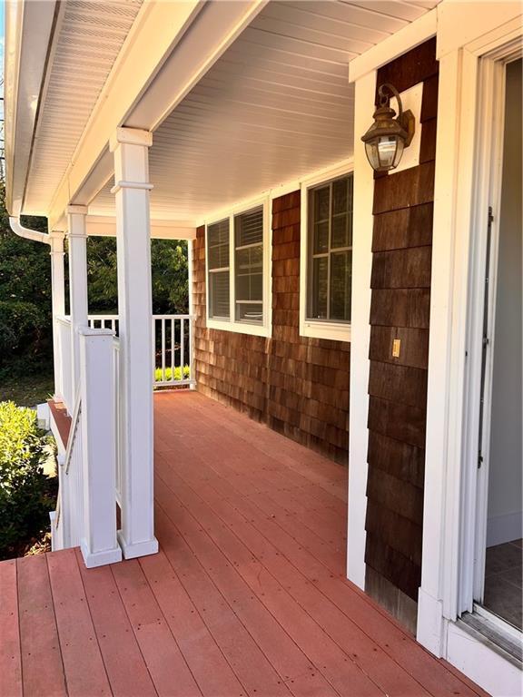 Primary Photo - 33 Starr Dr W