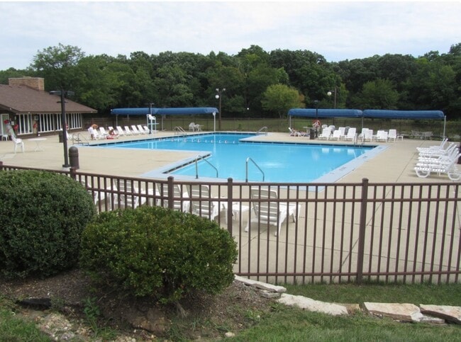 Building Photo - 32 Montego Colony