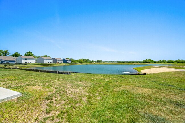 Building Photo - 4007 Woodview Dr