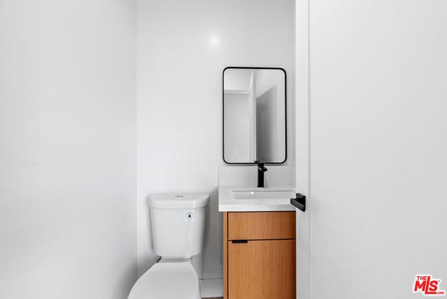 Building Photo - 4714 W 17th St