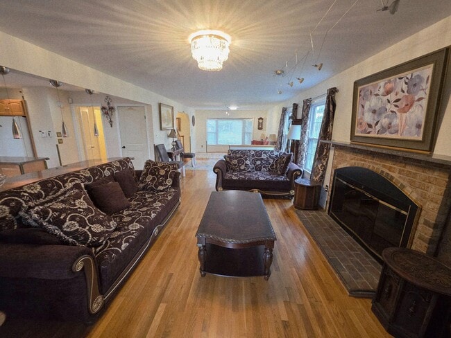 Building Photo - 8120 Paisley Pl