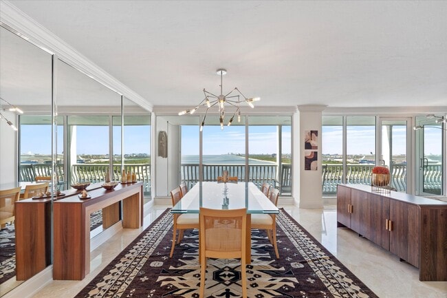 Building Photo - 2200 S Ocean Ln