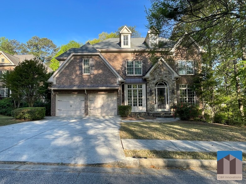 Primary Photo - 1377 Greencrest Ct