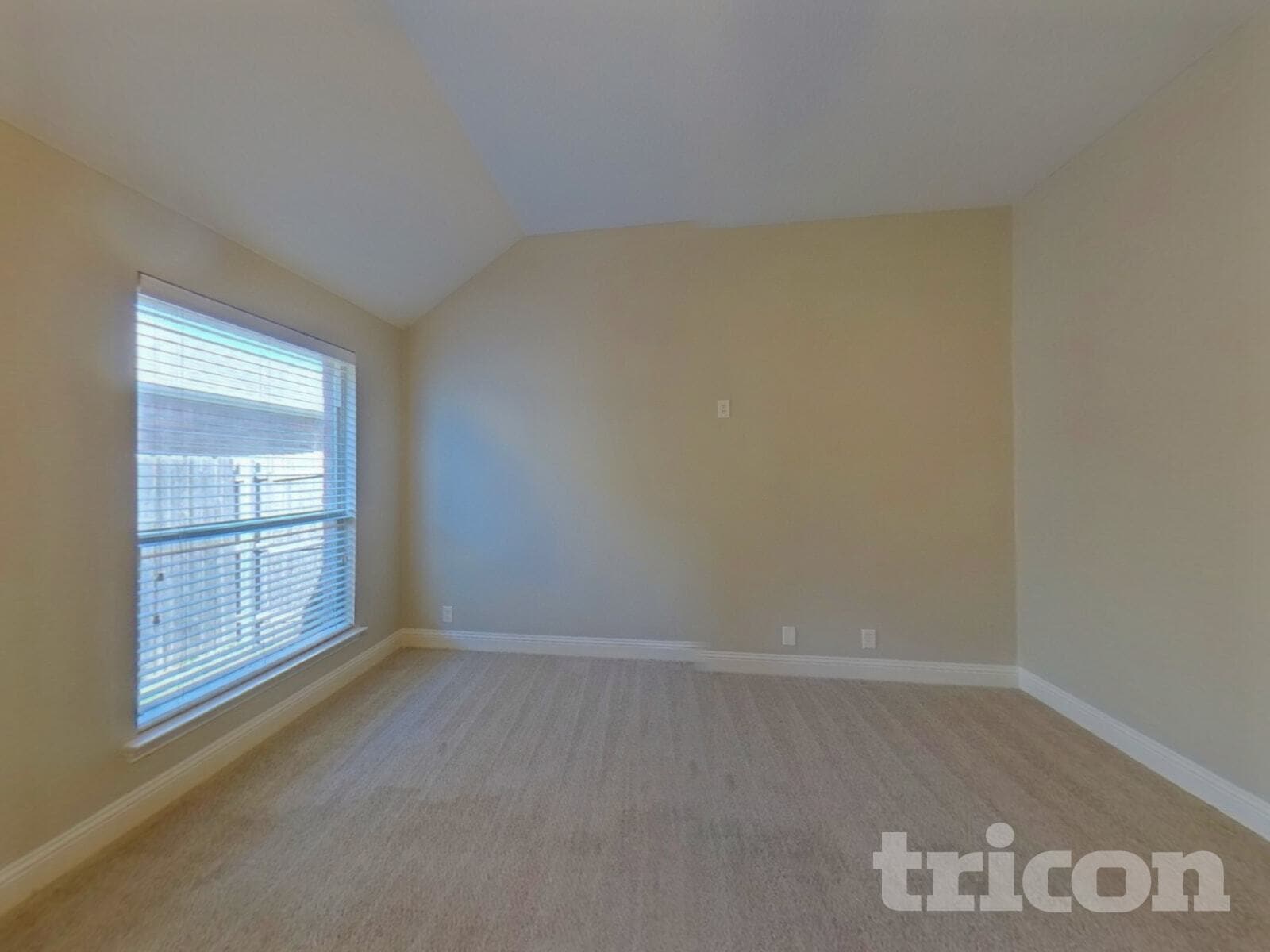 Building Photo - 1301 Hearthstone Dr