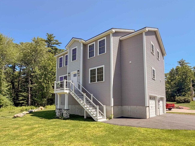 Building Photo - 38 Huckleberry Ln