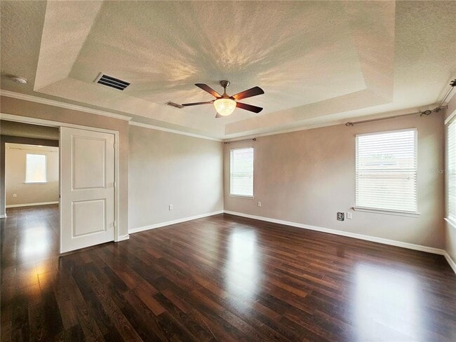Building Photo - 11867 Verrazano Dr