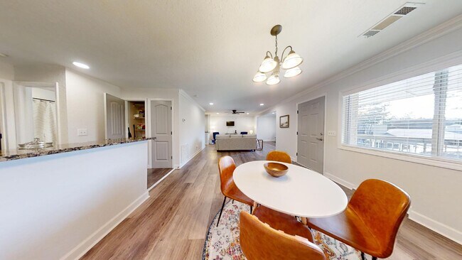 Building Photo - The Vue at Dean