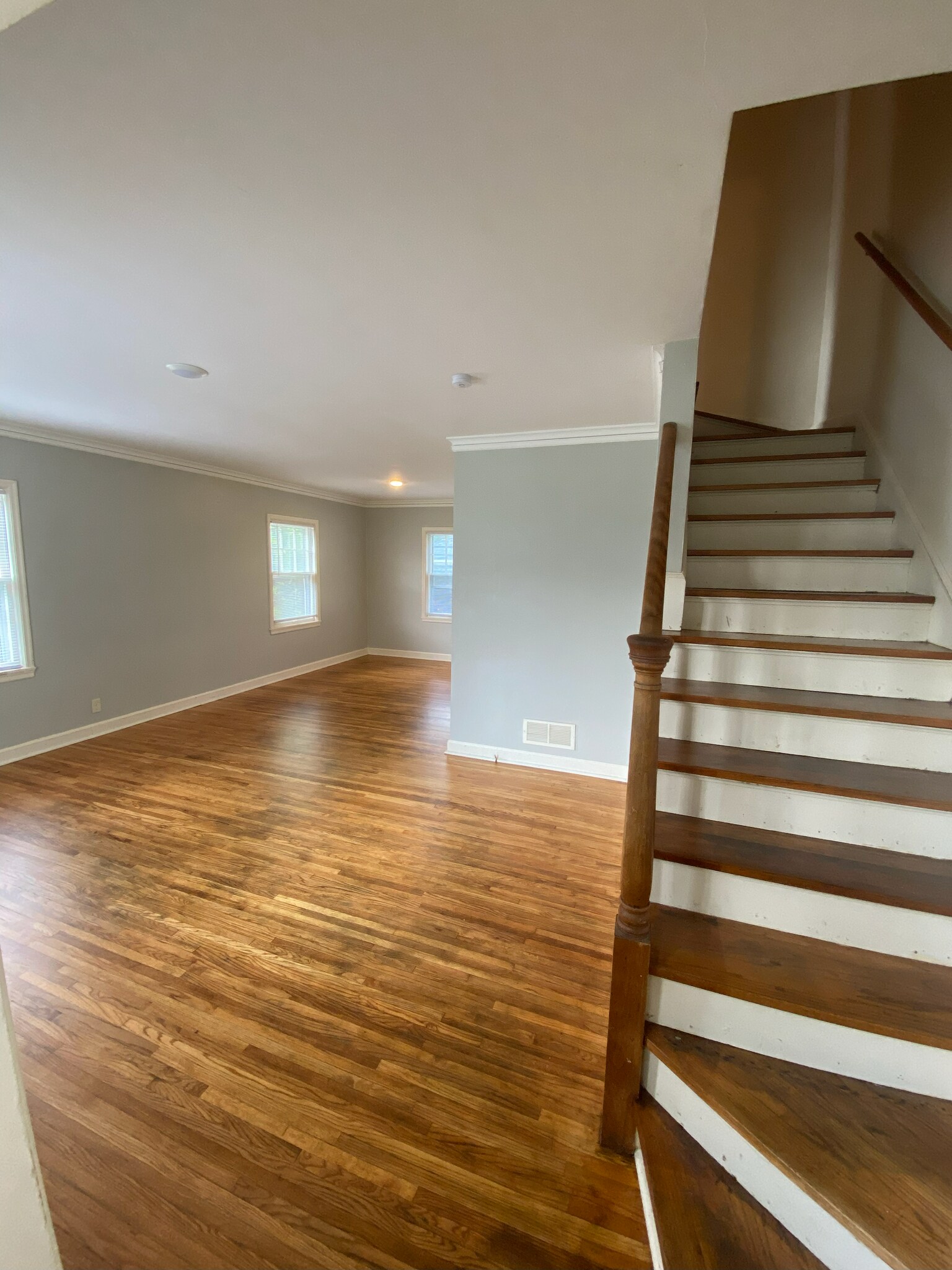 Building Photo - 2617 Hunt St