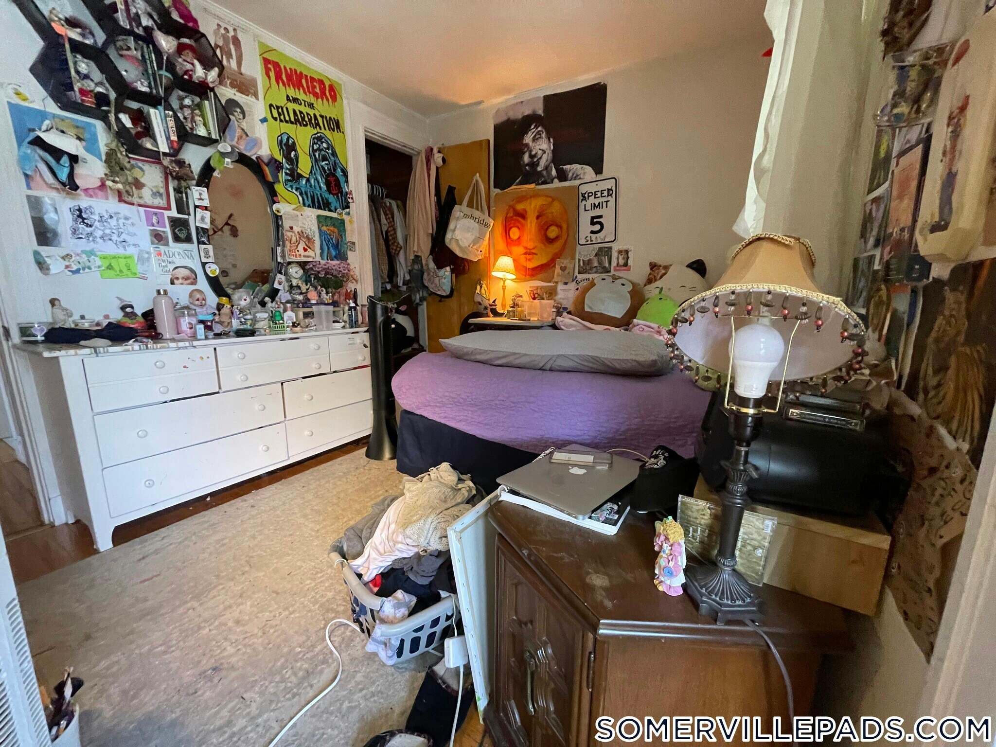 Building Photo - 35 Rose St