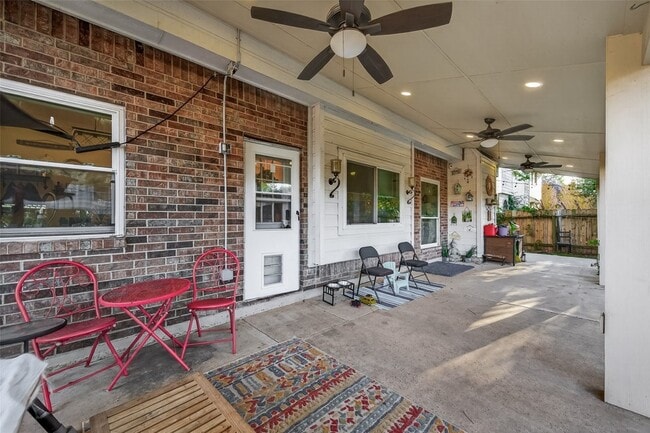 Building Photo - 3611 Stacy Park Cir