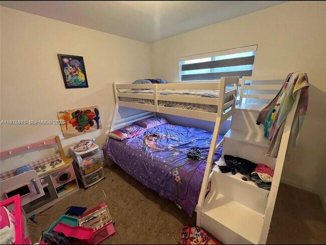 Building Photo - 1166 SE 23rd Ave