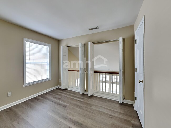Building Photo - 1309 Fairmont St