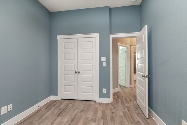 Building Photo - 18506 Gunda Heights Dr