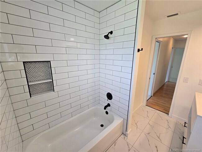 Building Photo - 2648 Rockcrest Ct