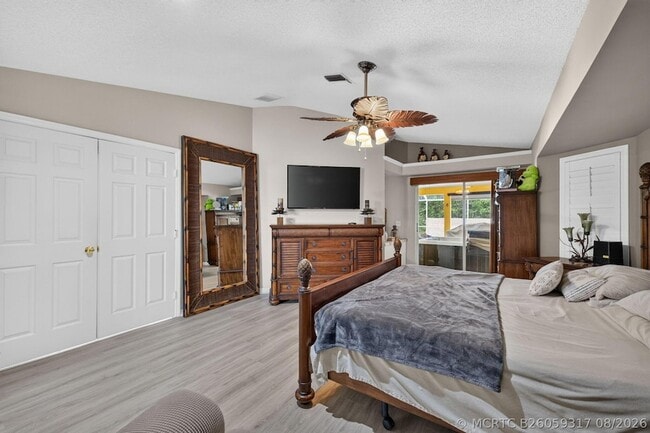 Building Photo - 3077 SE Galt Cir