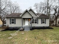 Building Photo - 1519 Jewel St