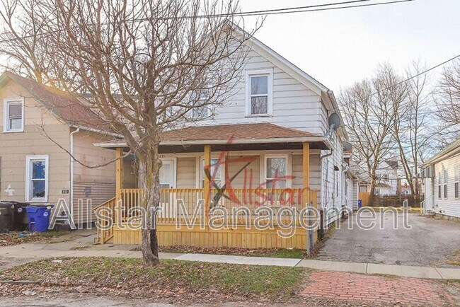 Building Photo - 3235 Erin Ave
