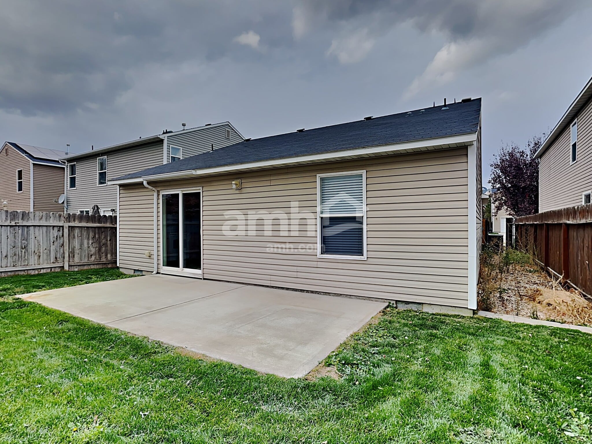 Building Photo - 9417 W Hearthside Dr