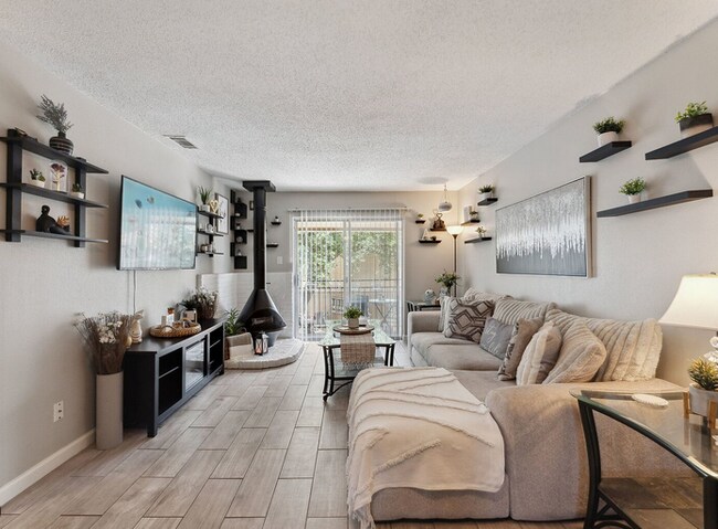 Building Photo - 923 Vance Jackson Rd