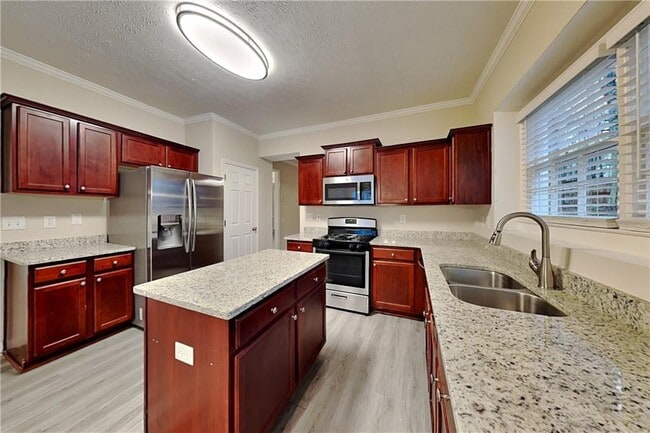 Building Photo - 10010 Feather Sound Ct