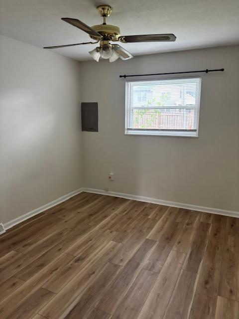 Building Photo - 1307 Farmingdale Dr