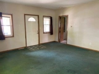 Building Photo - WHOLE HOUSE: 3 Bed 1 Bath close to UWEC! Available June 1st