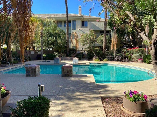 Building Photo - 4343 N 21st St