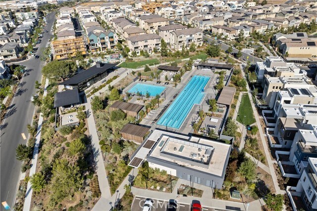 Building Photo - 138 Sawbuck