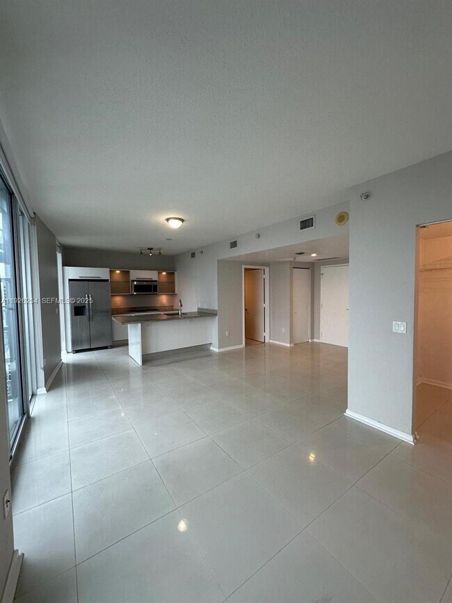 Building Photo - 185 SW 7th St