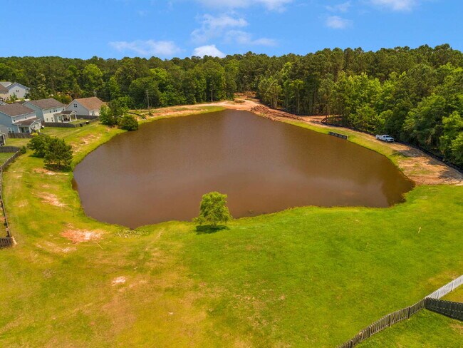 Building Photo - Fantastic home in Bradley Park.