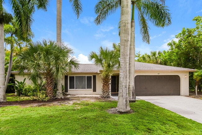 Building Photo - 349 Bay Meadows Dr