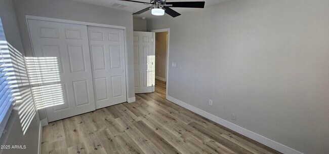 Building Photo - 34811 N 30th Dr