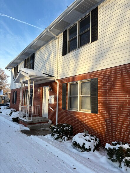 Building Photo - 1234 W Governor St