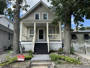 Building Photo - 510 Rhode Island Ave